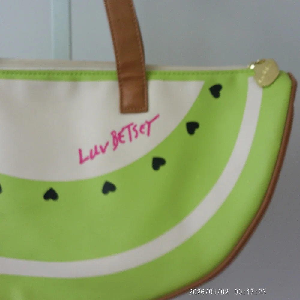 Luv Betsey Faux Leather Quirky Fruit Kiwi Heart Tote Bag Large Green